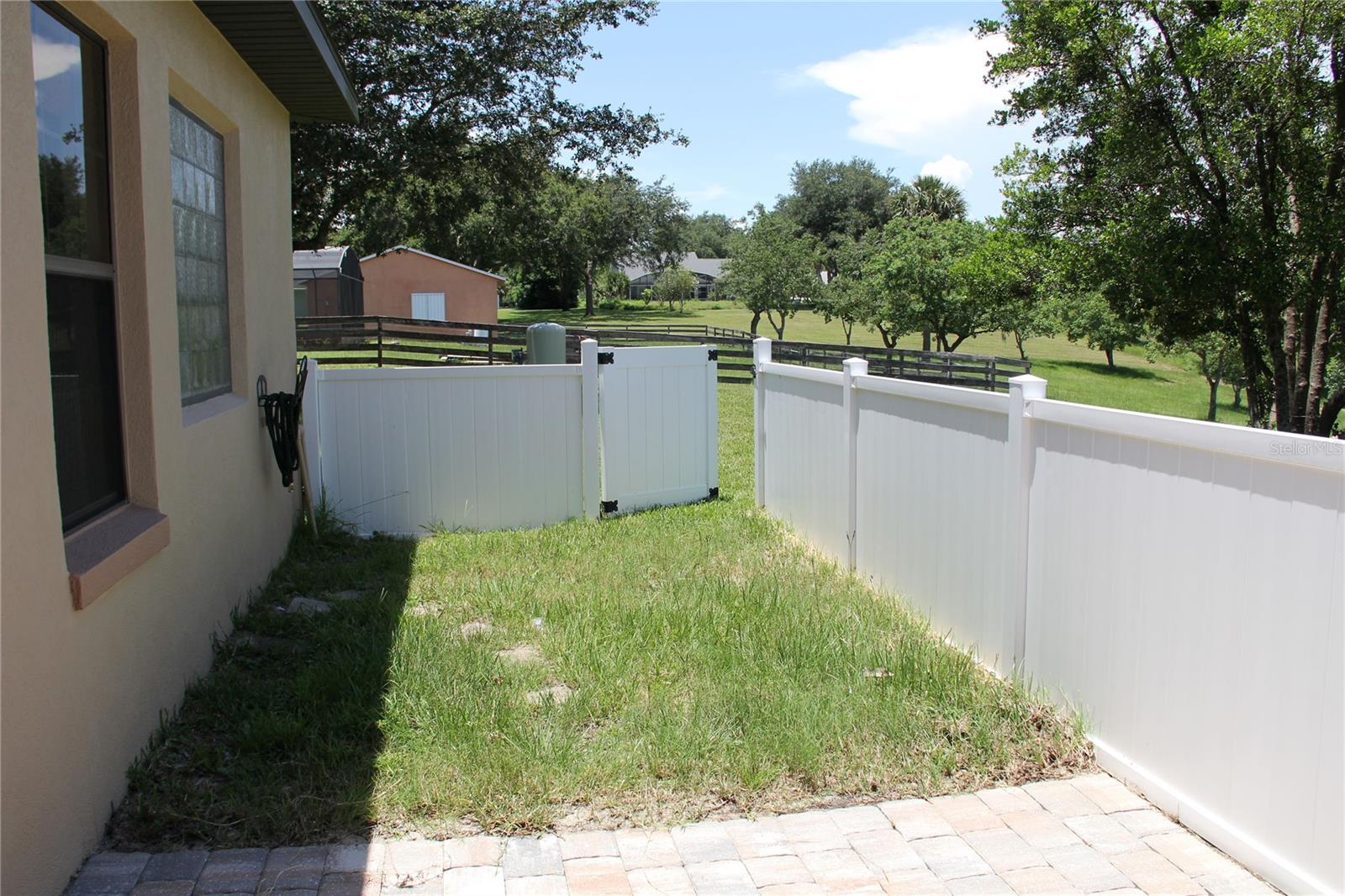 Image 33 of 45 For 22139 Scenic Ridge Court