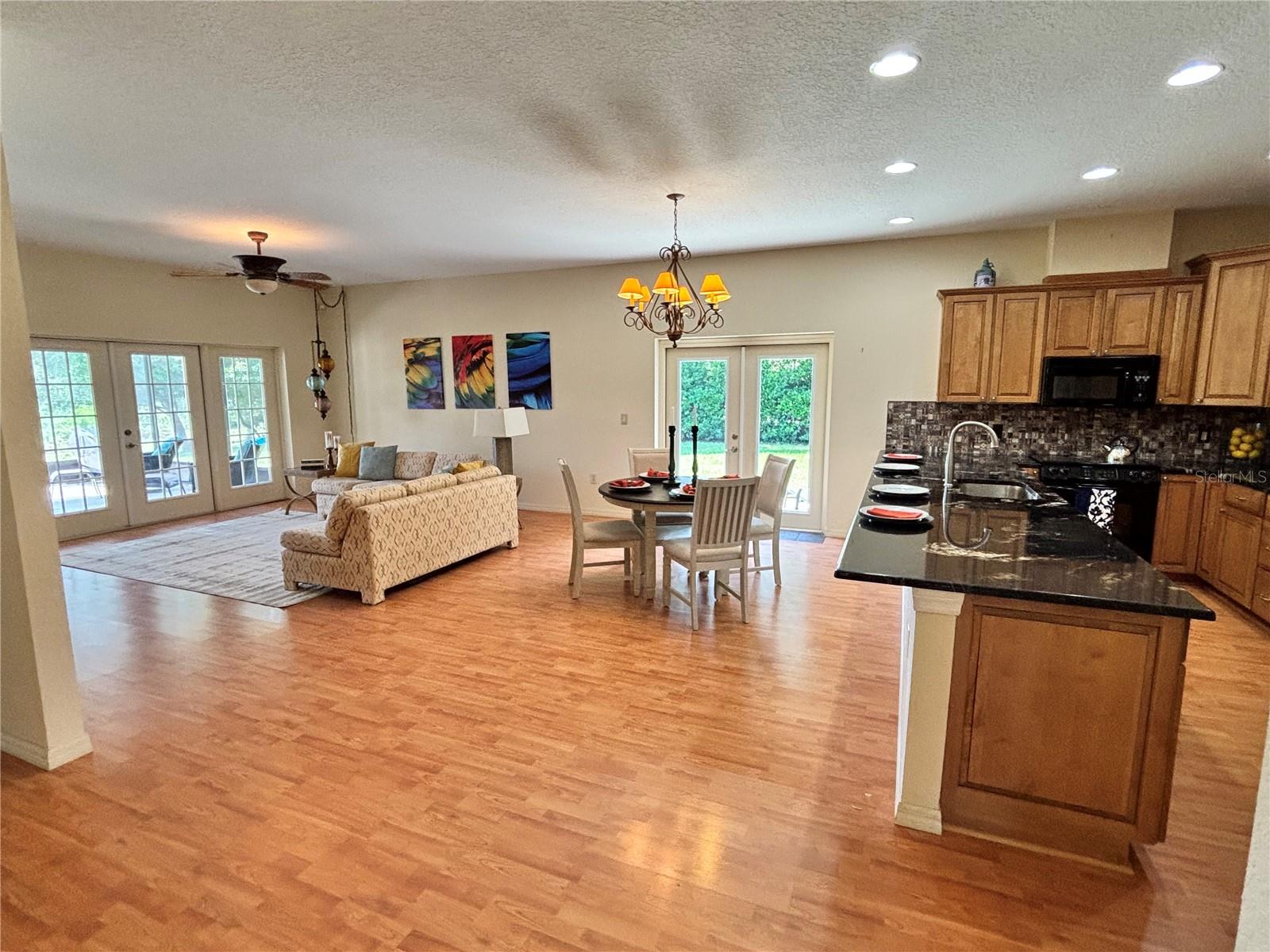 Image 6 of 45 For 22139 Scenic Ridge Court