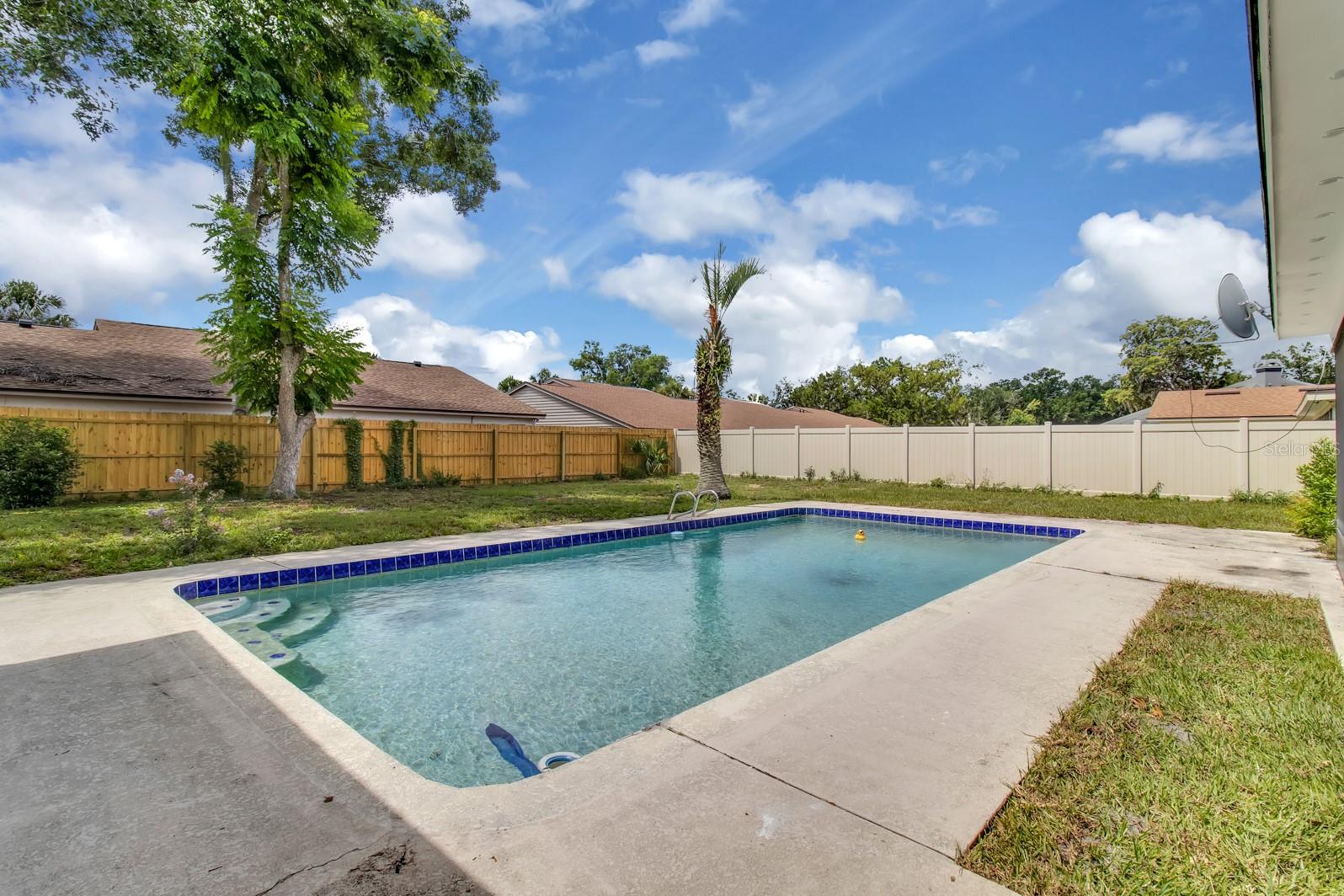 Image 42 of 57 For 1484 Lake Francis Drive