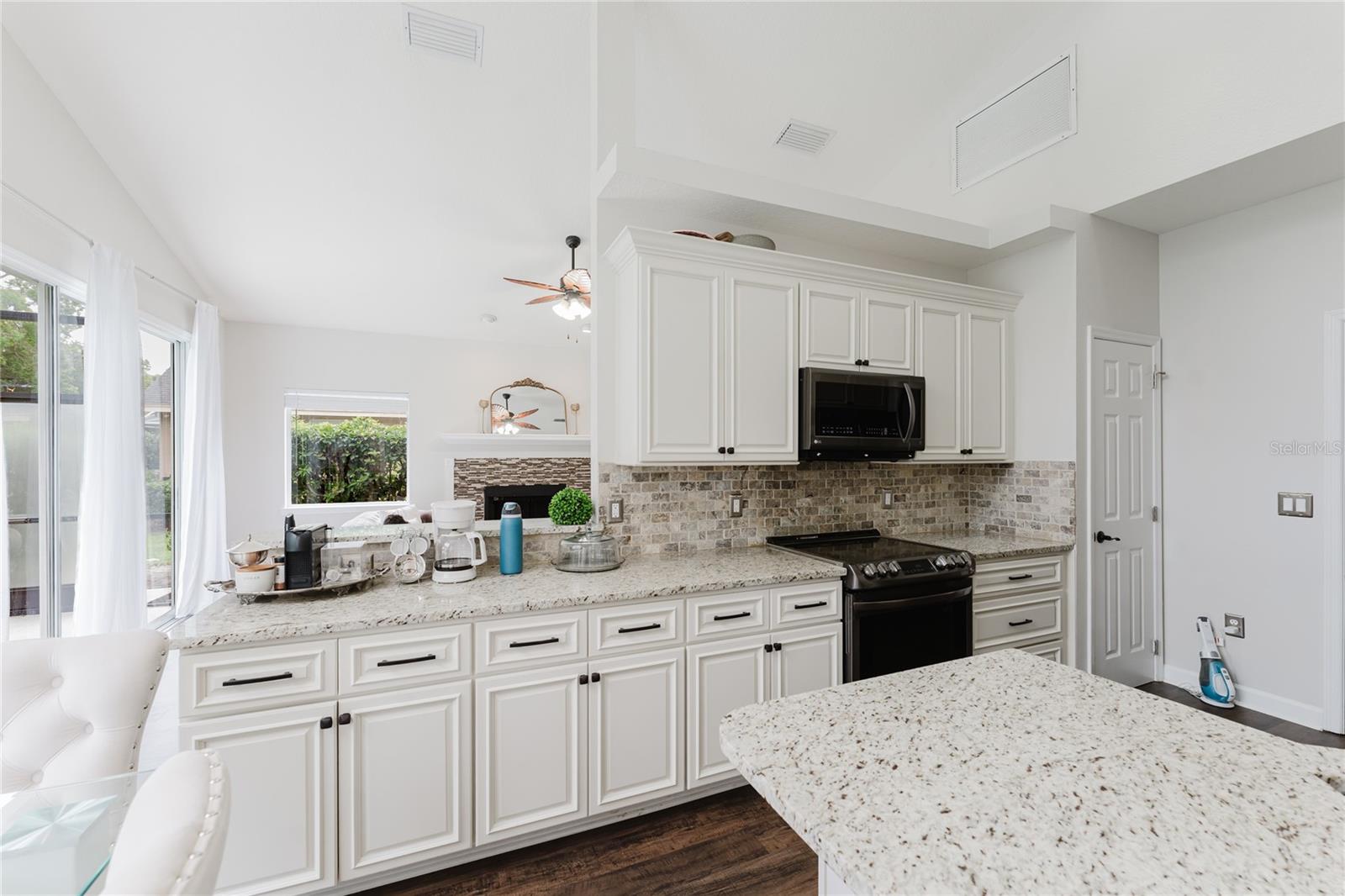 Image 23 of 49 For 9285 Wickham Way