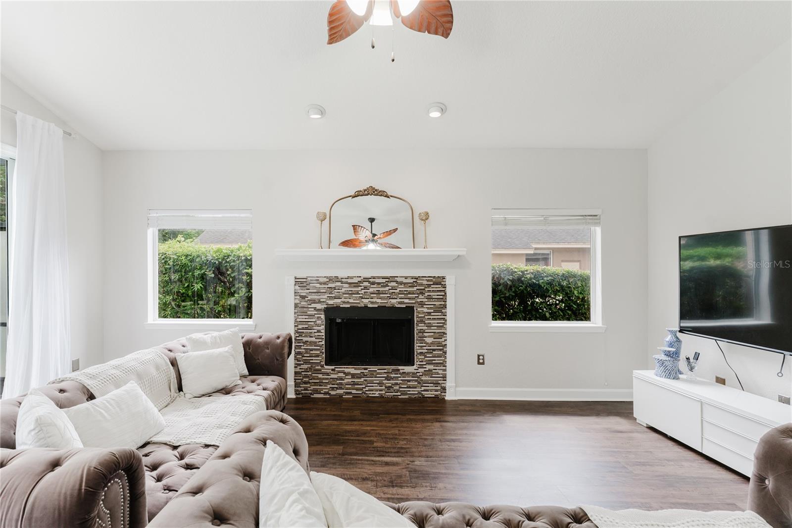 Image 26 of 49 For 9285 Wickham Way