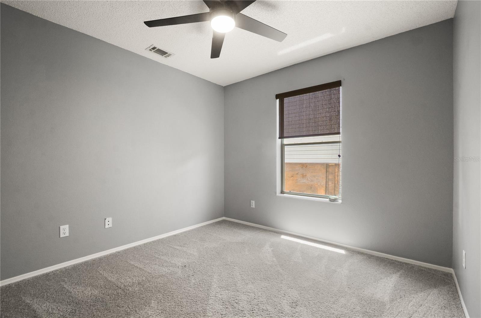 Image 18 of 25 For 10473 Glassborough Drive