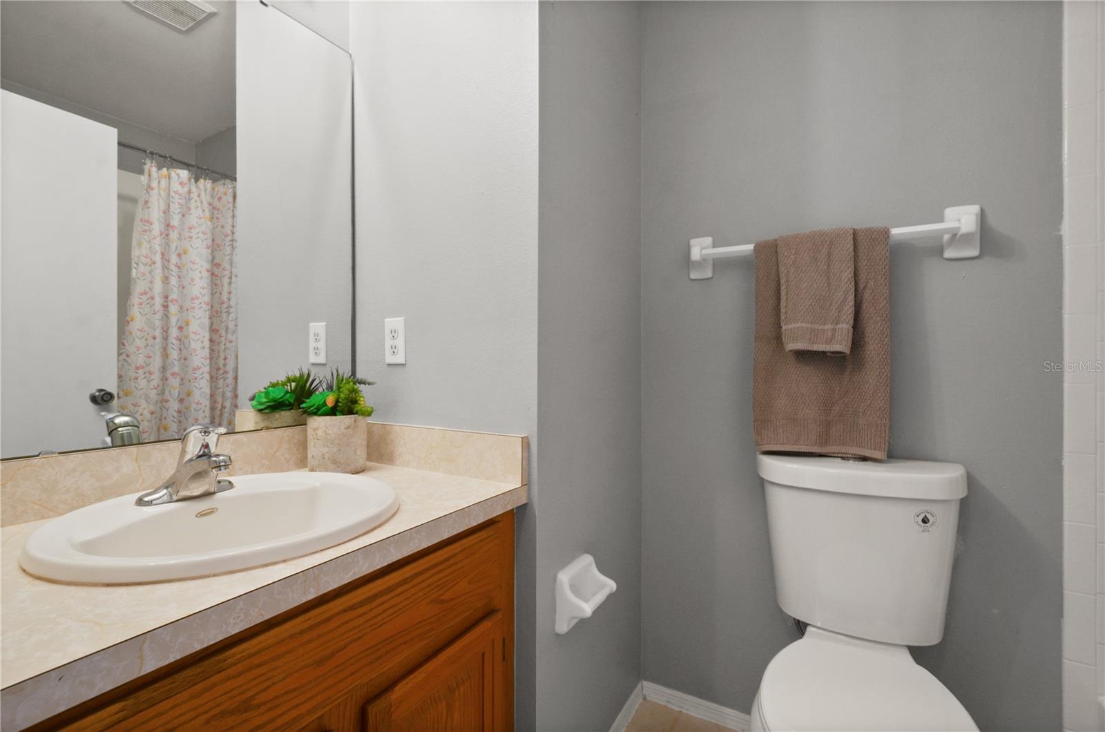 Image 19 of 25 For 10473 Glassborough Drive