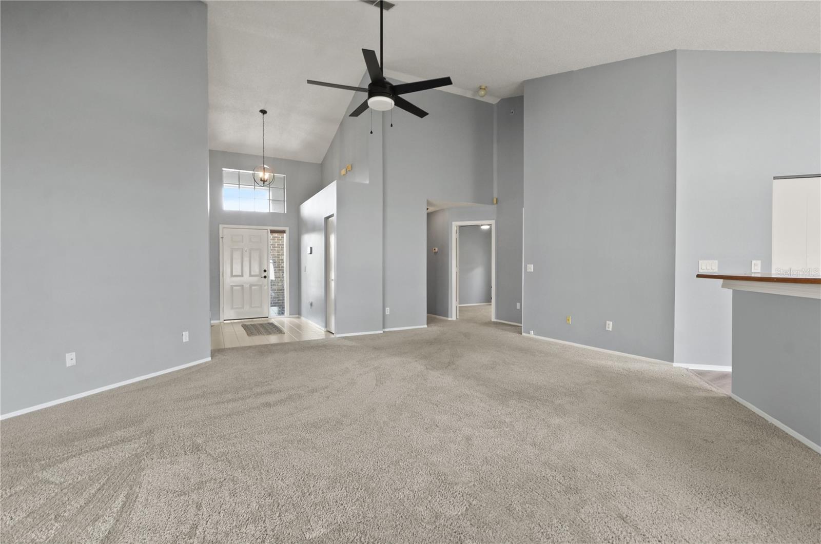 Image 8 of 25 For 10473 Glassborough Drive