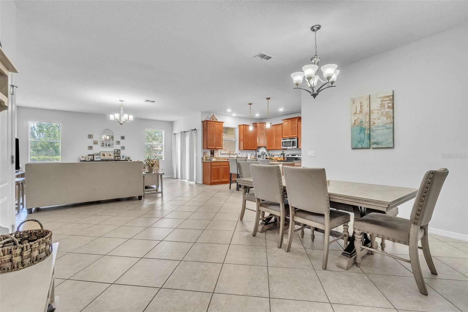 Image 11 of 37 For 3256 Rodrick Circle