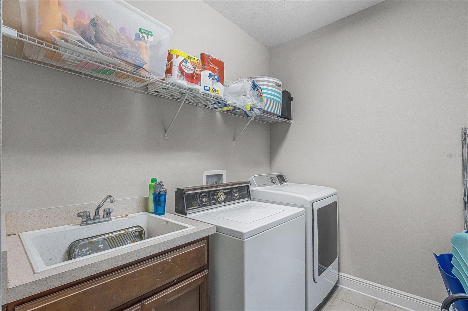 Image 21 of 54 For 17453 Chateau Pine Way