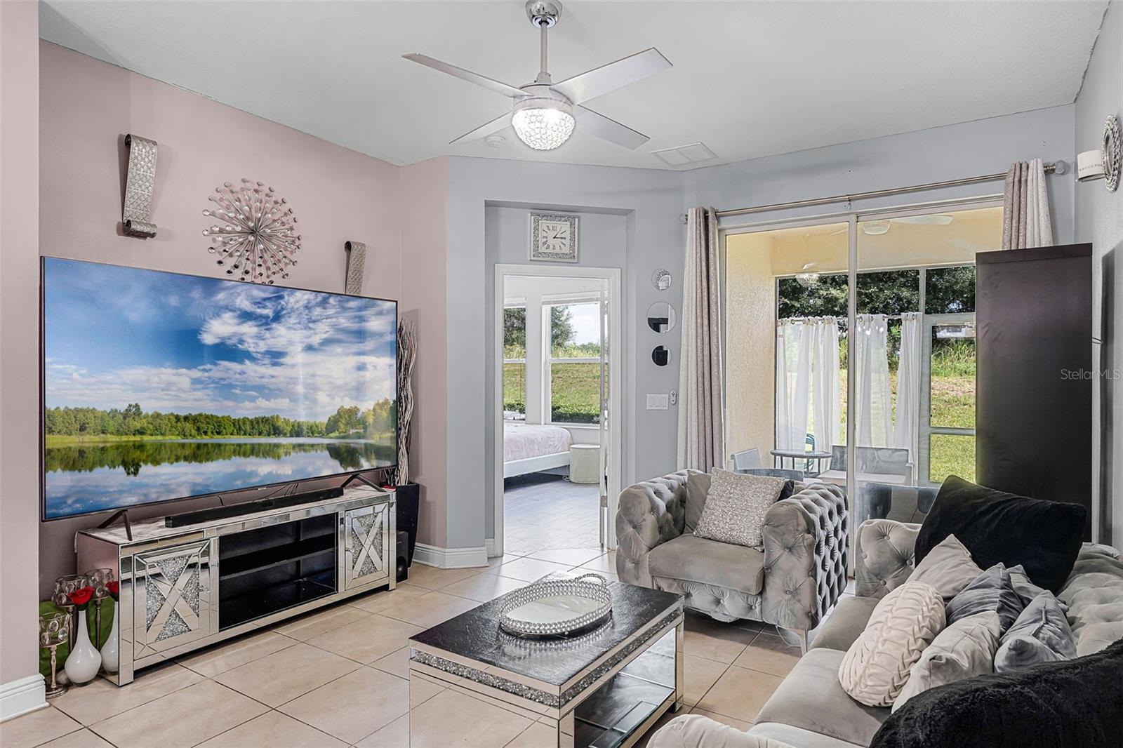 Image 7 of 54 For 17453 Chateau Pine Way