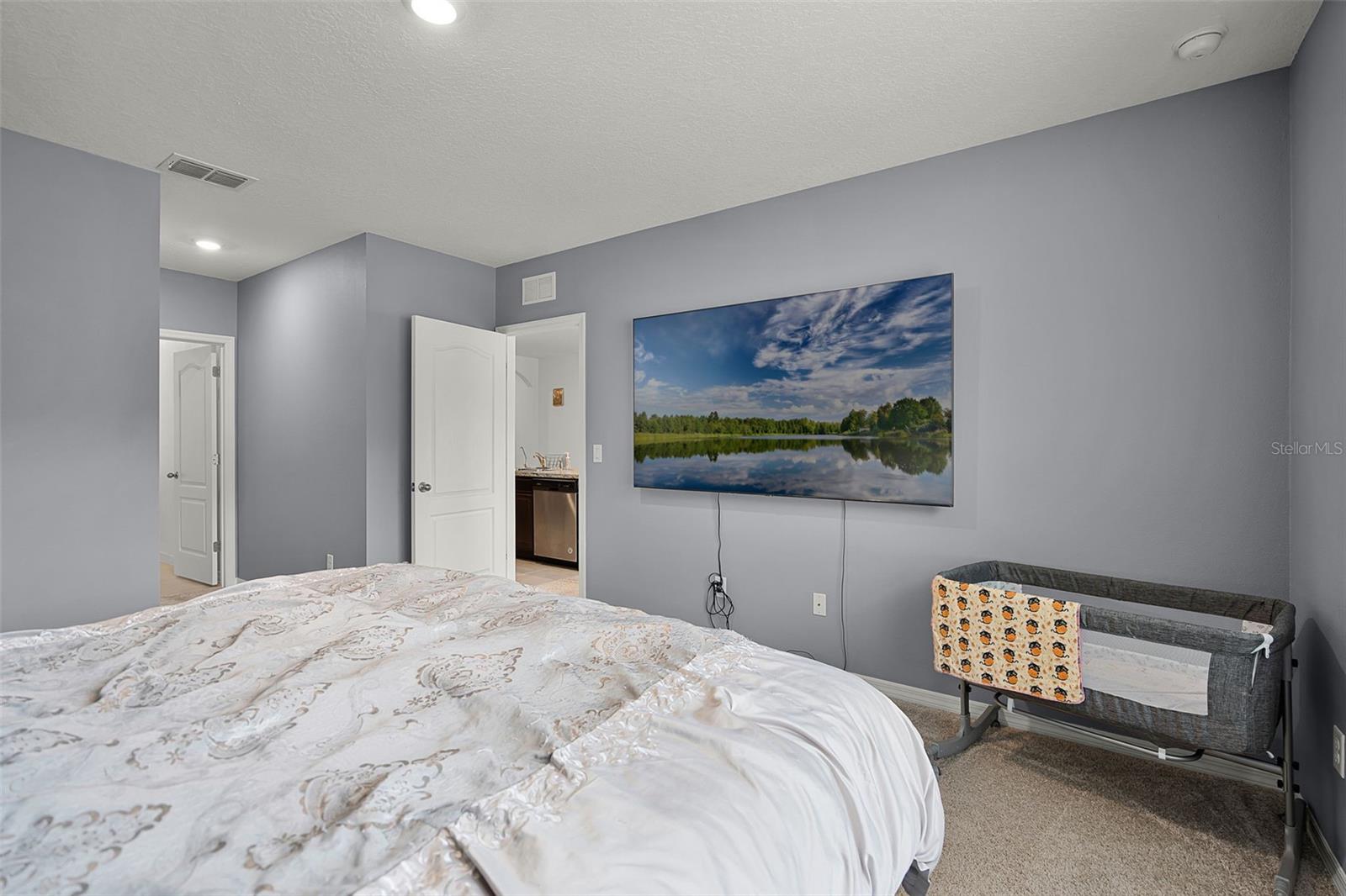 Image 10 of 18 For 1351 Fox Squirrel Drive