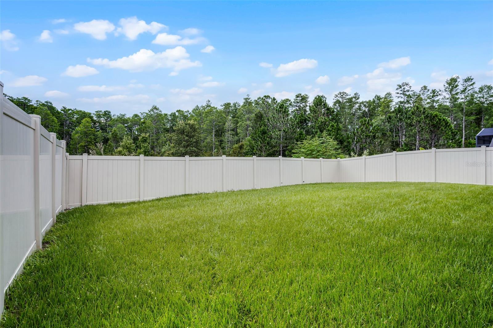 Image 16 of 18 For 1351 Fox Squirrel Drive