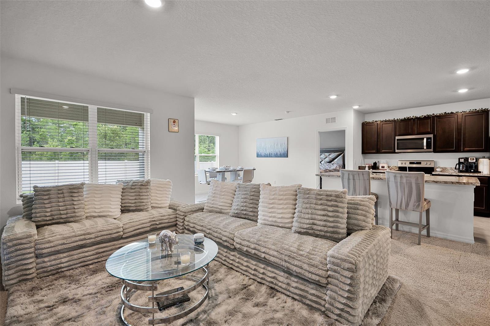 Image 4 of 18 For 1351 Fox Squirrel Drive