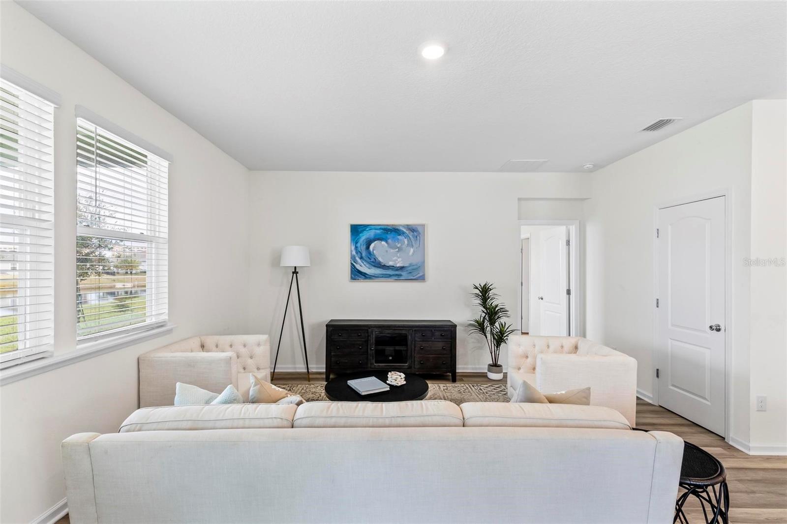 Image 12 of 55 For 85 Las Casitas Boulevard
