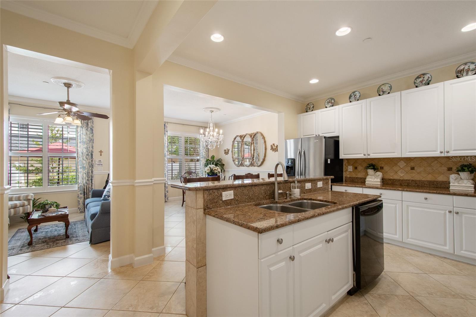 Image 13 of 67 For 4709 Fox Street