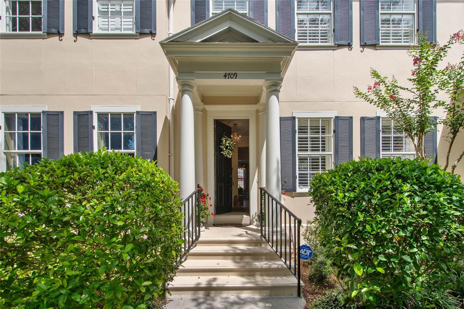 Image 4 of 67 For 4709 Fox Street