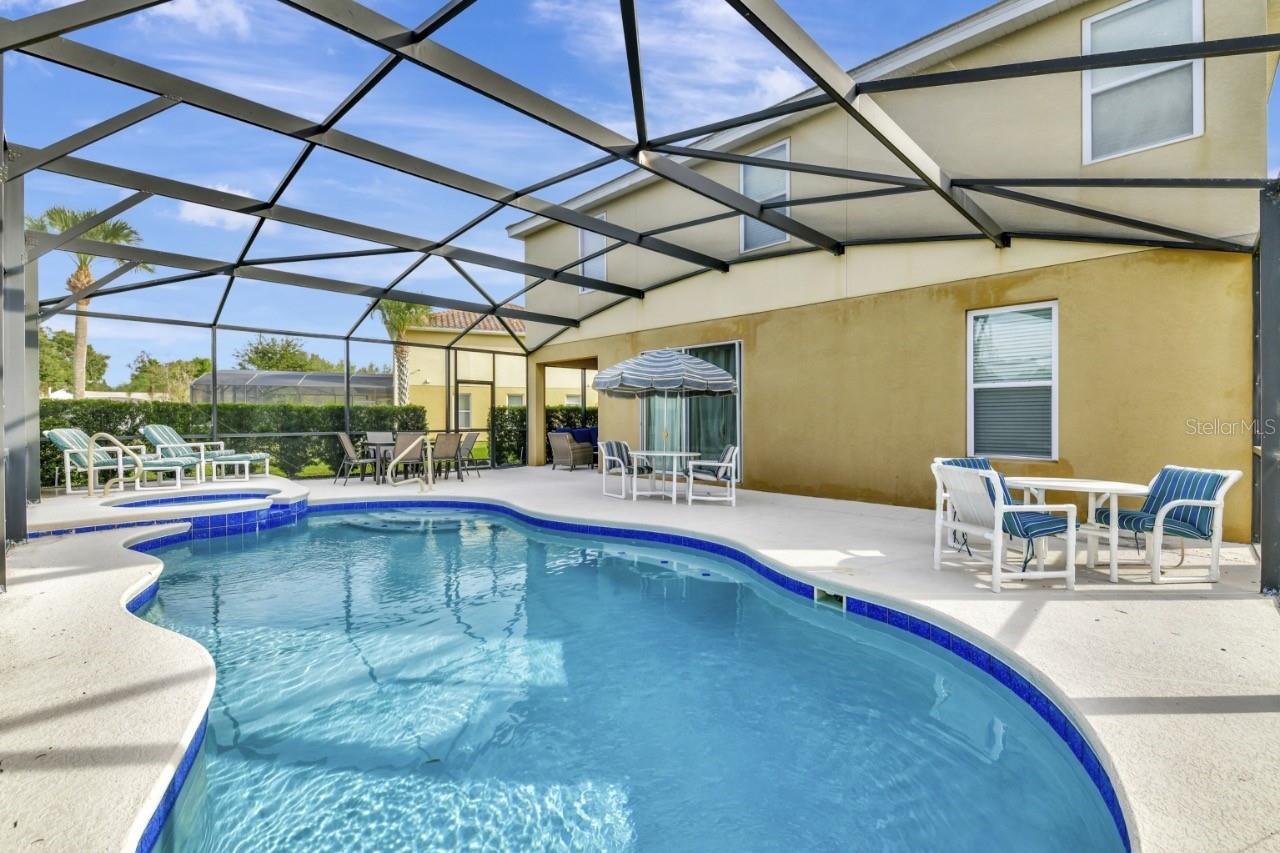 Image 31 of 49 For 4123 Oaktree Drive
