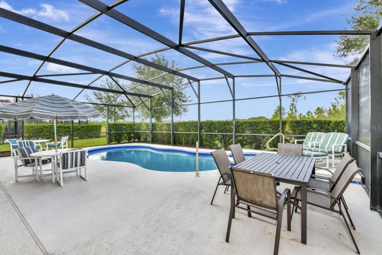 Image 41 of 49 For 4123 Oaktree Drive