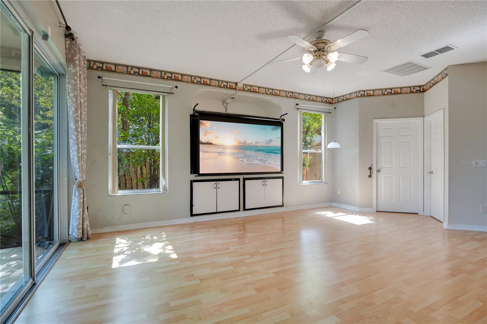 Image 8 of 32 For 2794 Cullens Court