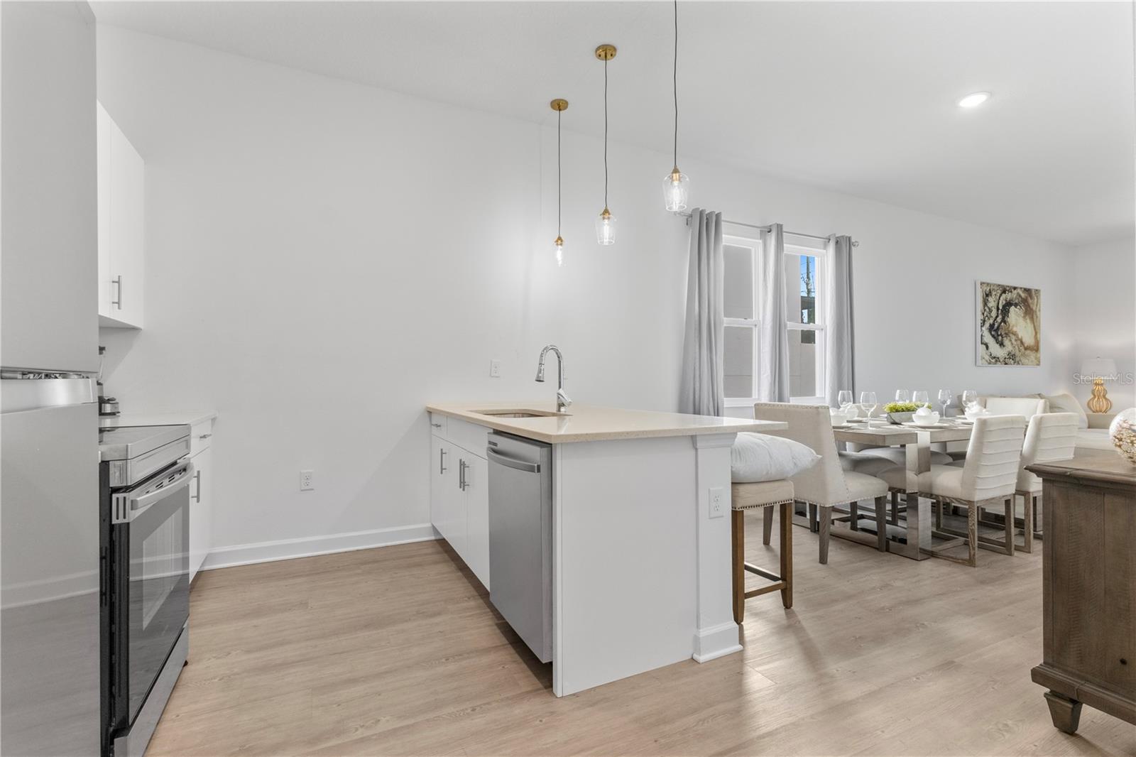 Image 4 of 41 For 312 Famagusta Drive