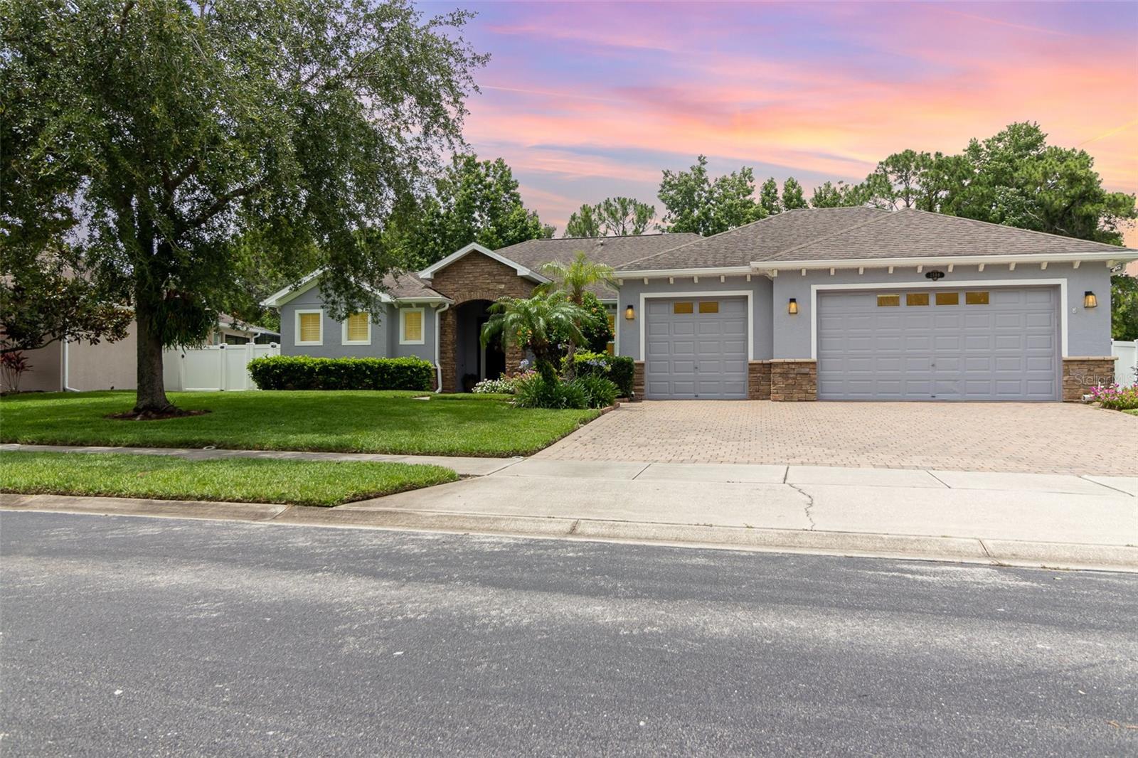Details for 2588 Gabrielle Woods Place, OVIEDO, FL 32765