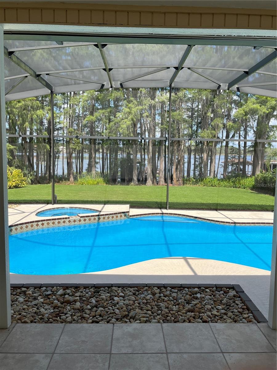 Image 31 of 52 For 5416 Bay Side Drive