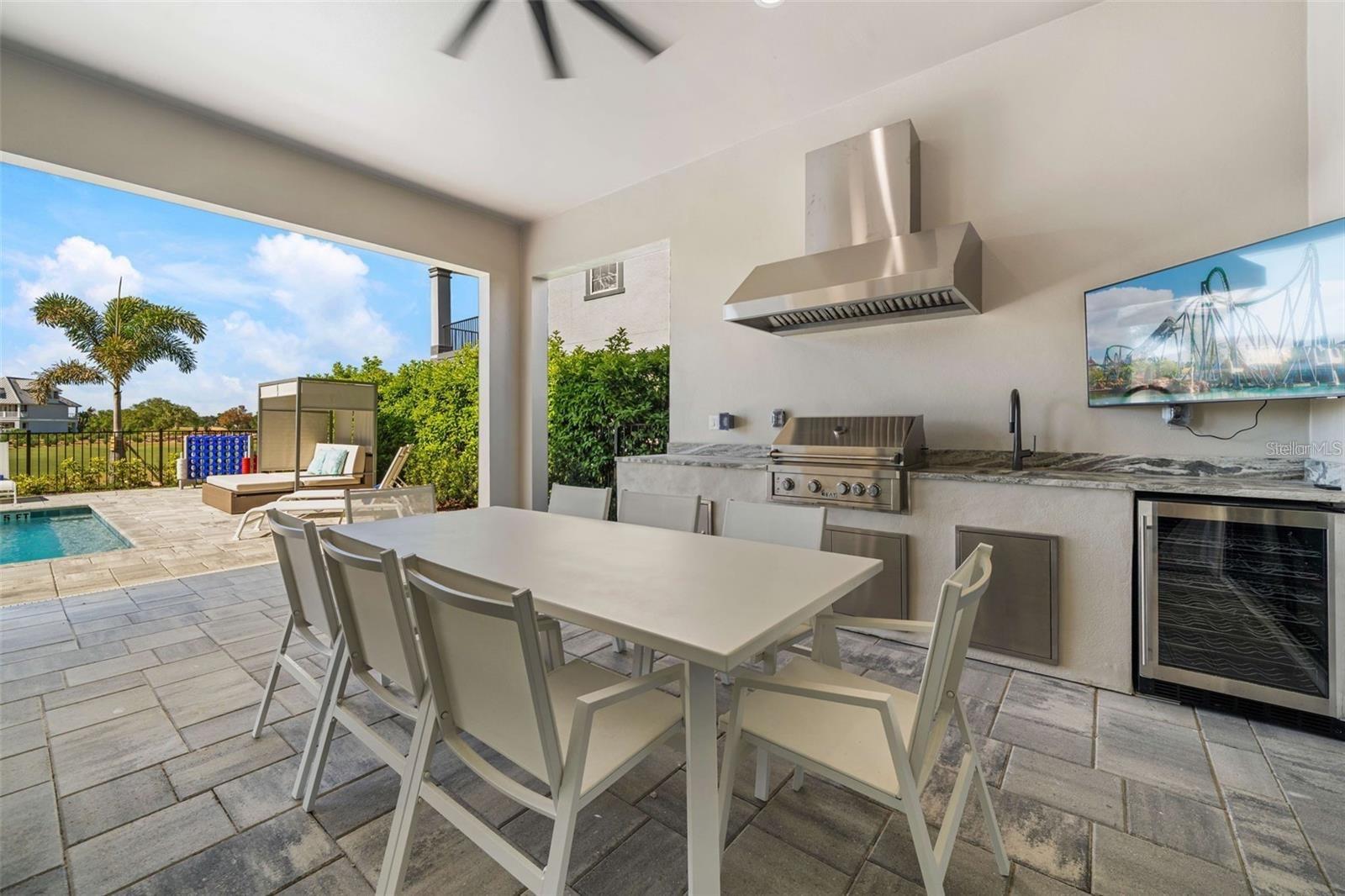 Image 11 of 78 For 1526 Euston Drive