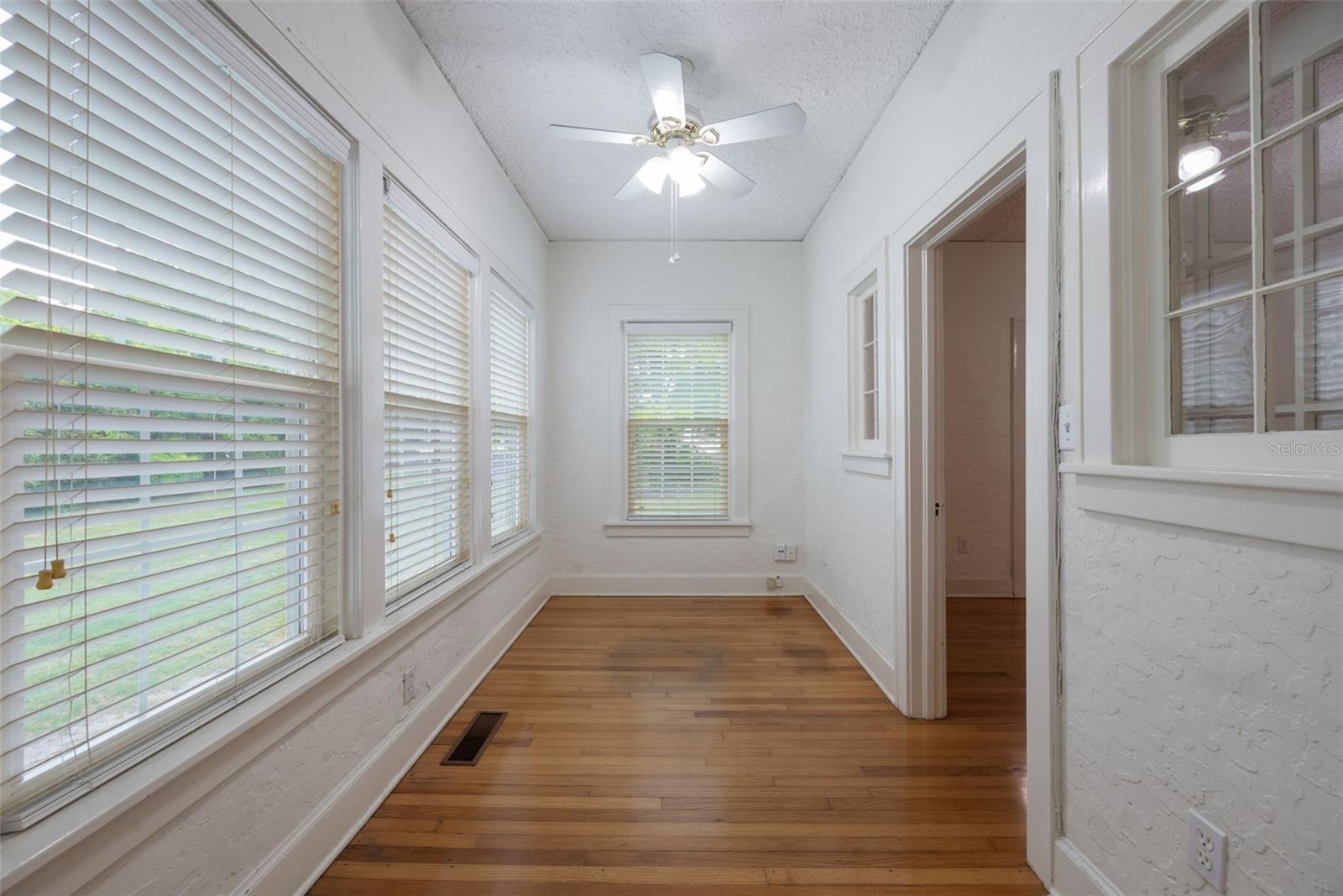 Image 40 of 71 For 2101 Lily Court