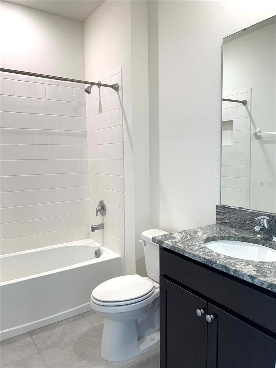 Image 17 of 25 For 13374 Waterleaf Garden Circle
