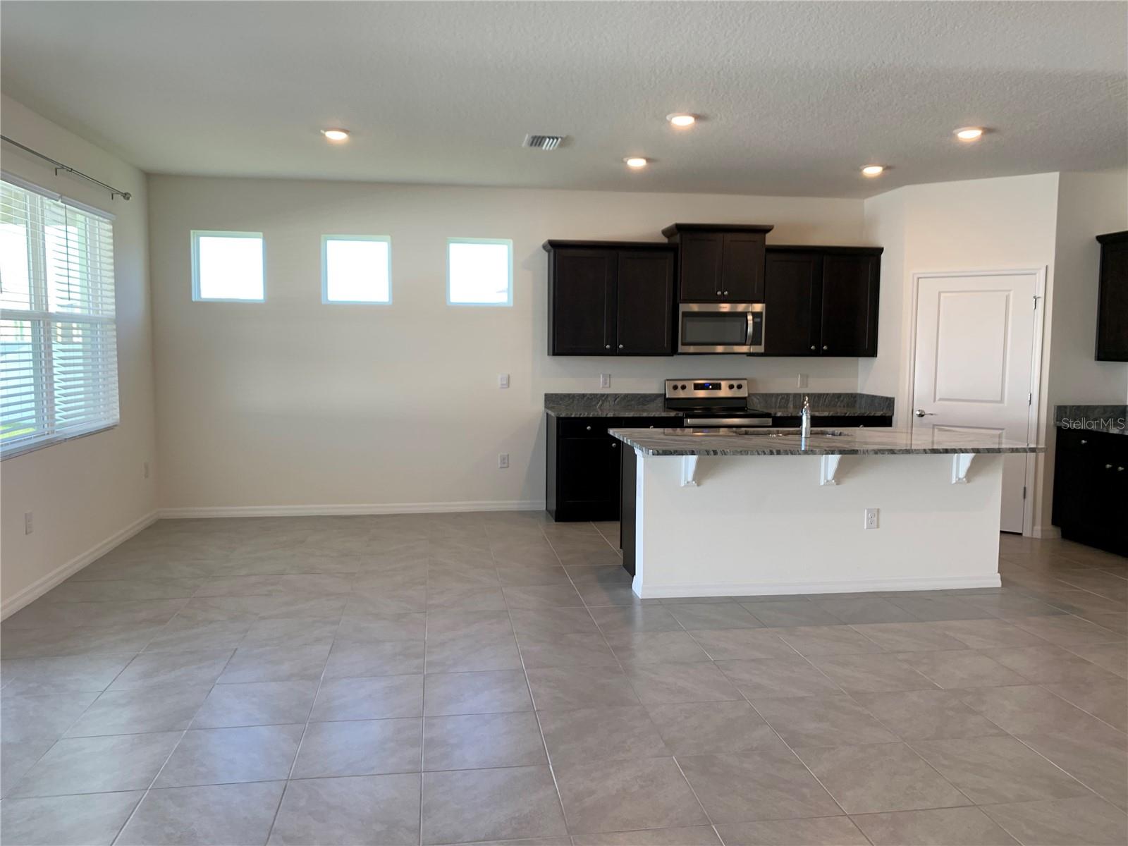 Image 7 of 25 For 13374 Waterleaf Garden Circle