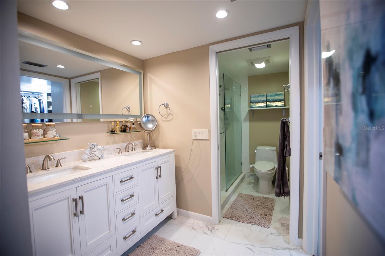 Listing photo id 7 for 4203 Fairway Run Na