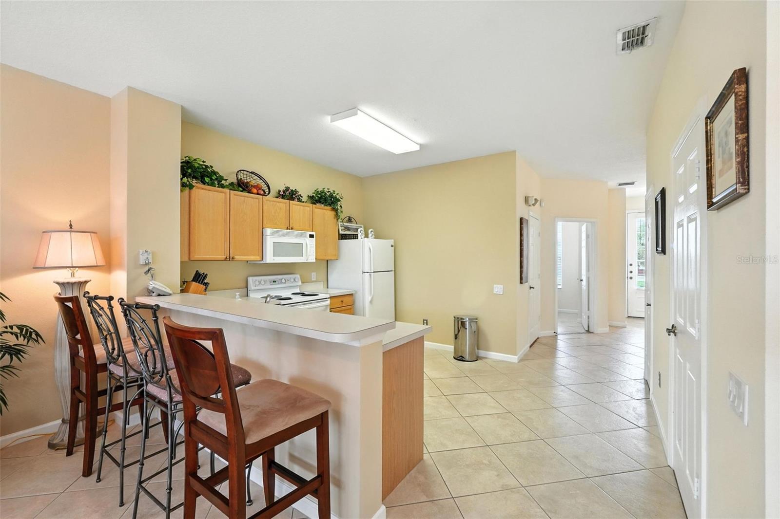 Image 11 of 41 For 2409 Silver Palm Drive