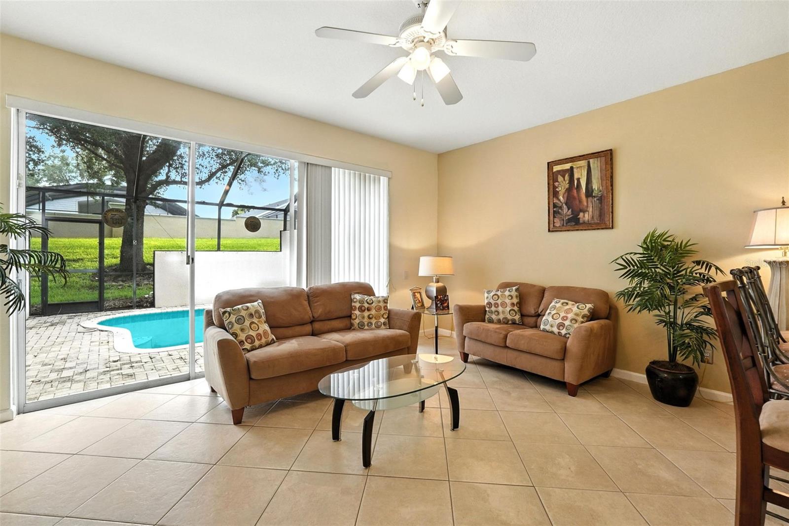 Image 12 of 41 For 2409 Silver Palm Drive
