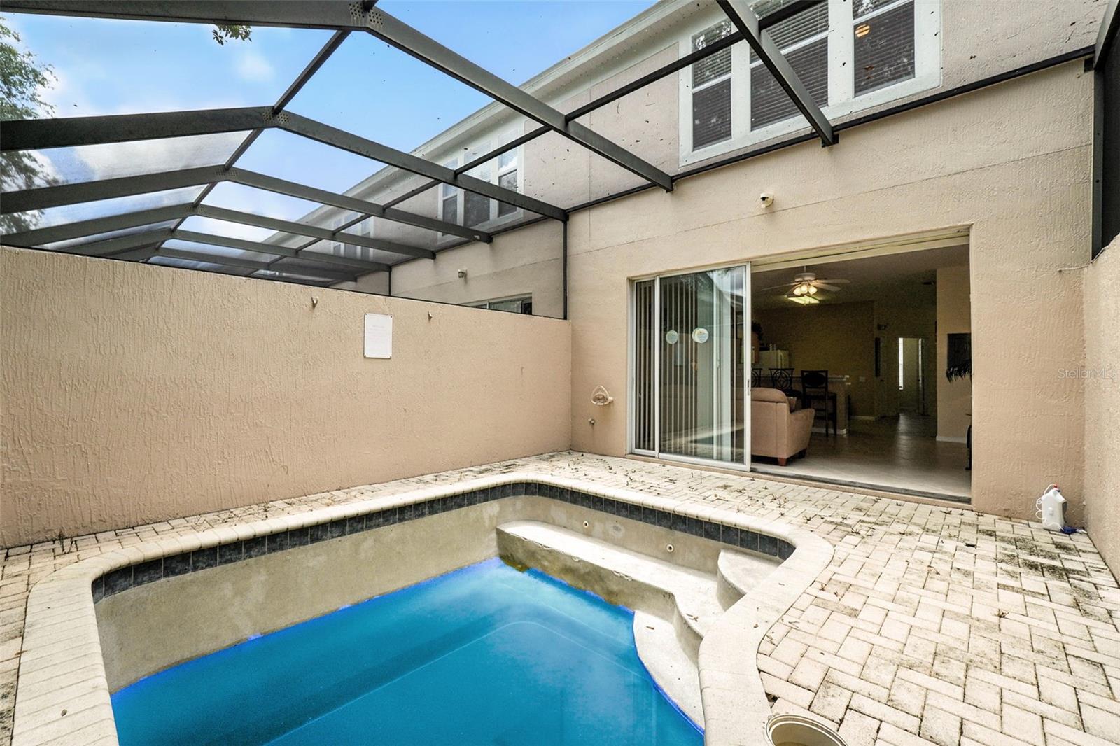 Image 29 of 41 For 2409 Silver Palm Drive