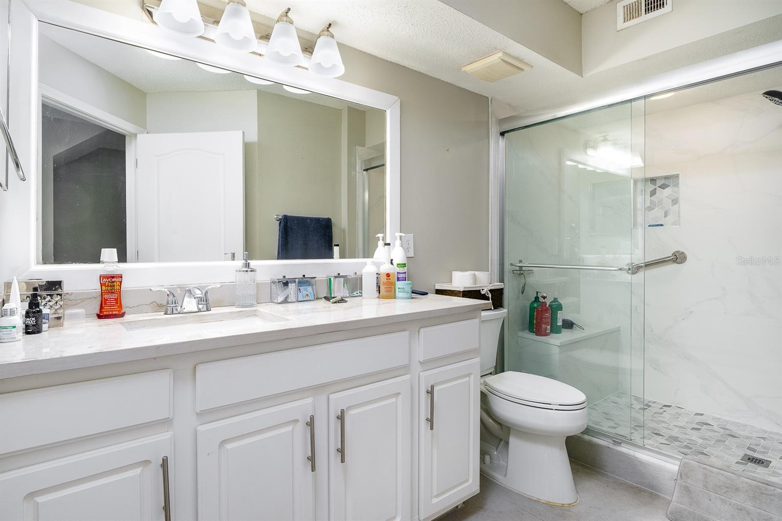 Image 12 of 20 For 12204 Wild Iris Way 108