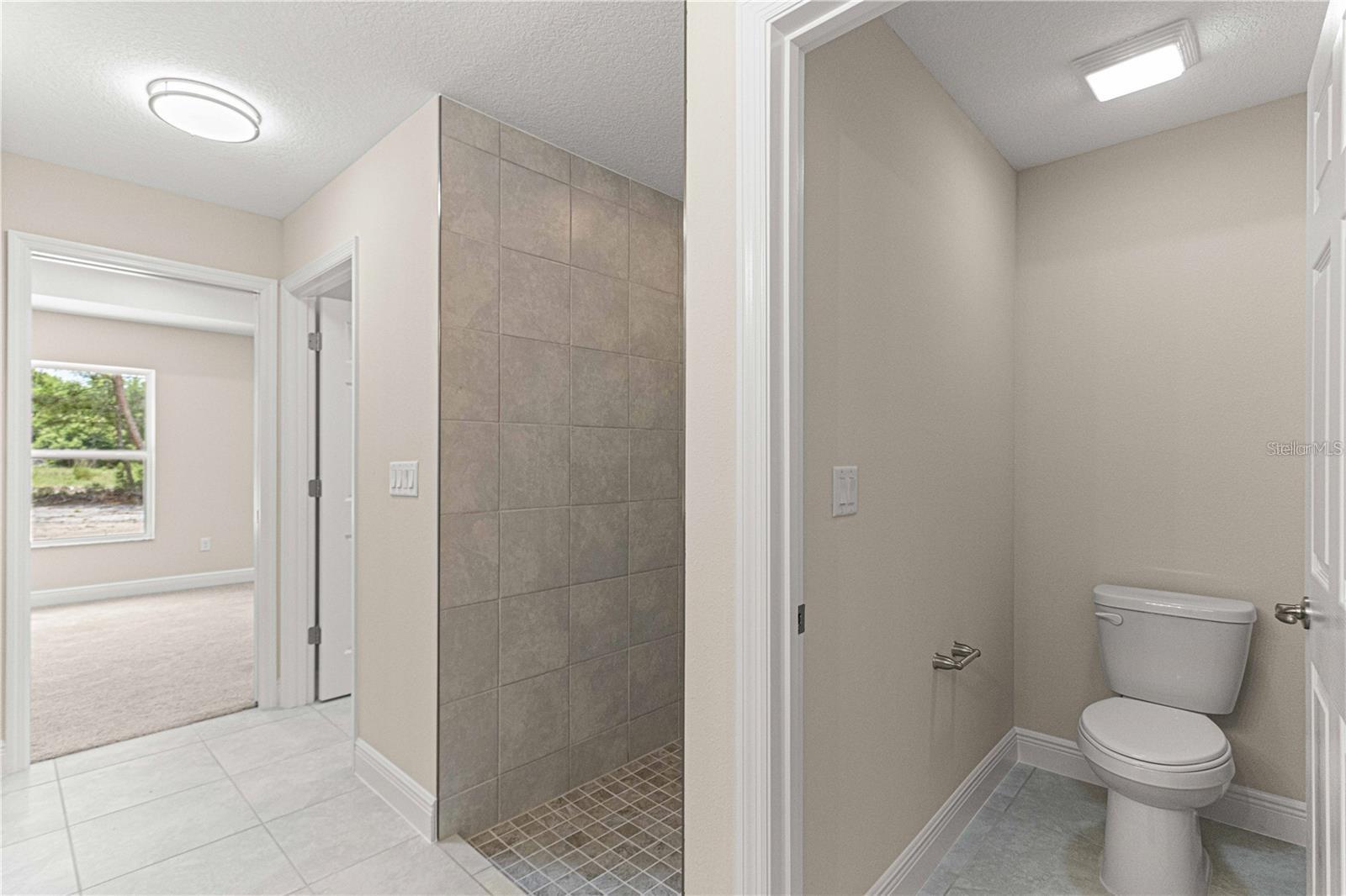 Image 36 of 43 For 12756 80 Street