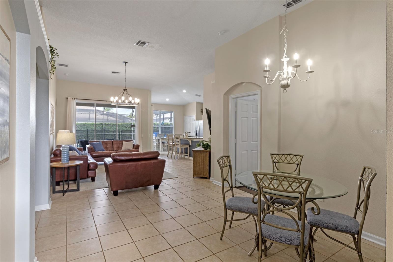 Image 6 of 52 For 2222 Wyndham Palms Way
