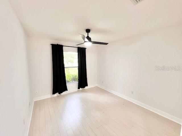 Image 15 of 19 For 1652 Houston Drive