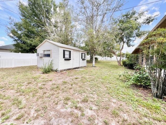 Image 18 of 19 For 1652 Houston Drive