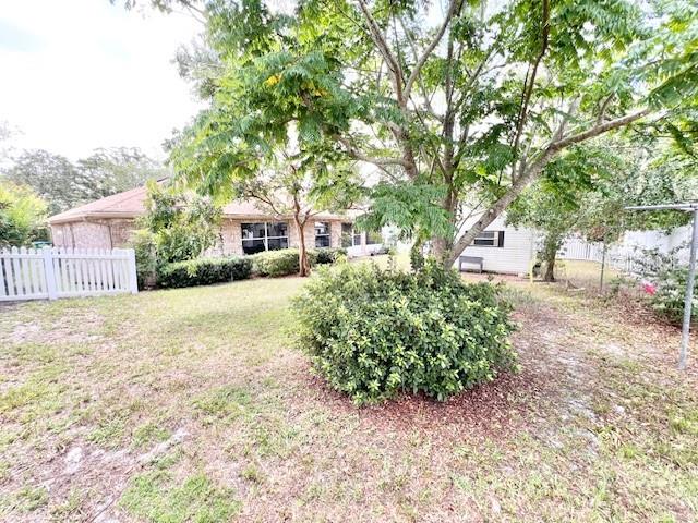 Image 19 of 19 For 1652 Houston Drive