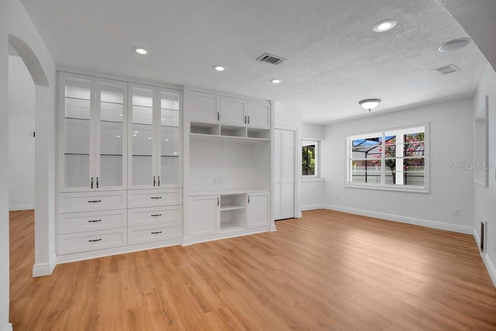 Image 12 of 44 For 2250 Blossomwood Drive