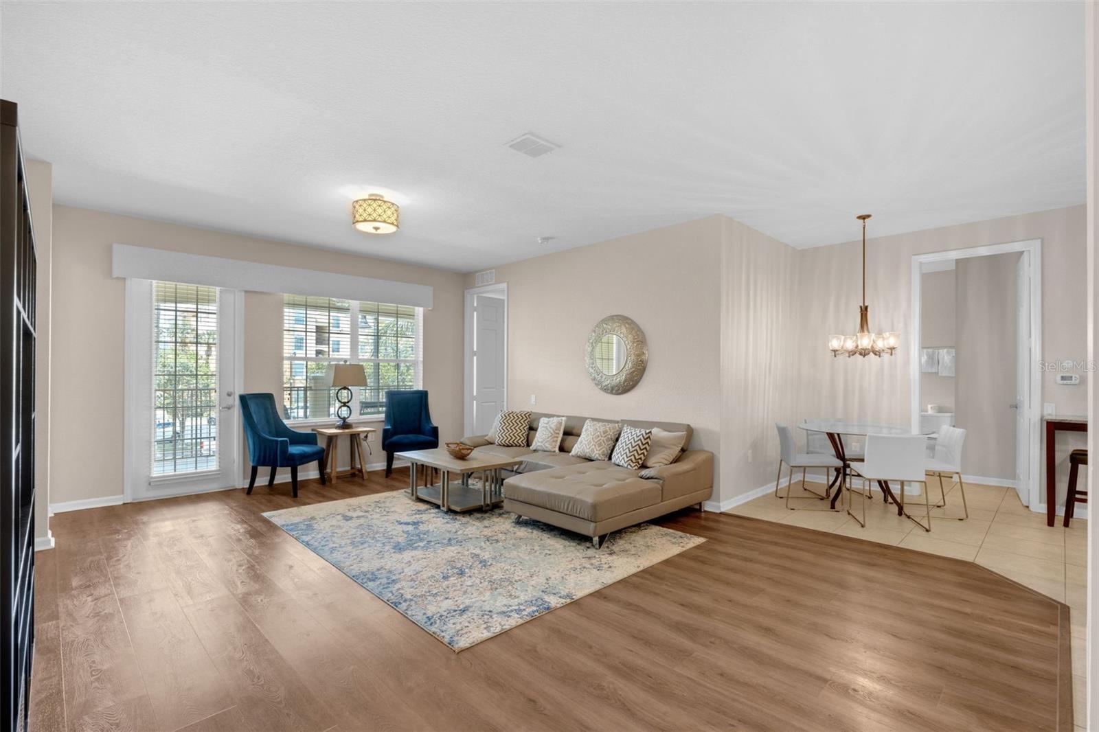 Image 11 of 56 For 4804 Cayview Avenue 20512