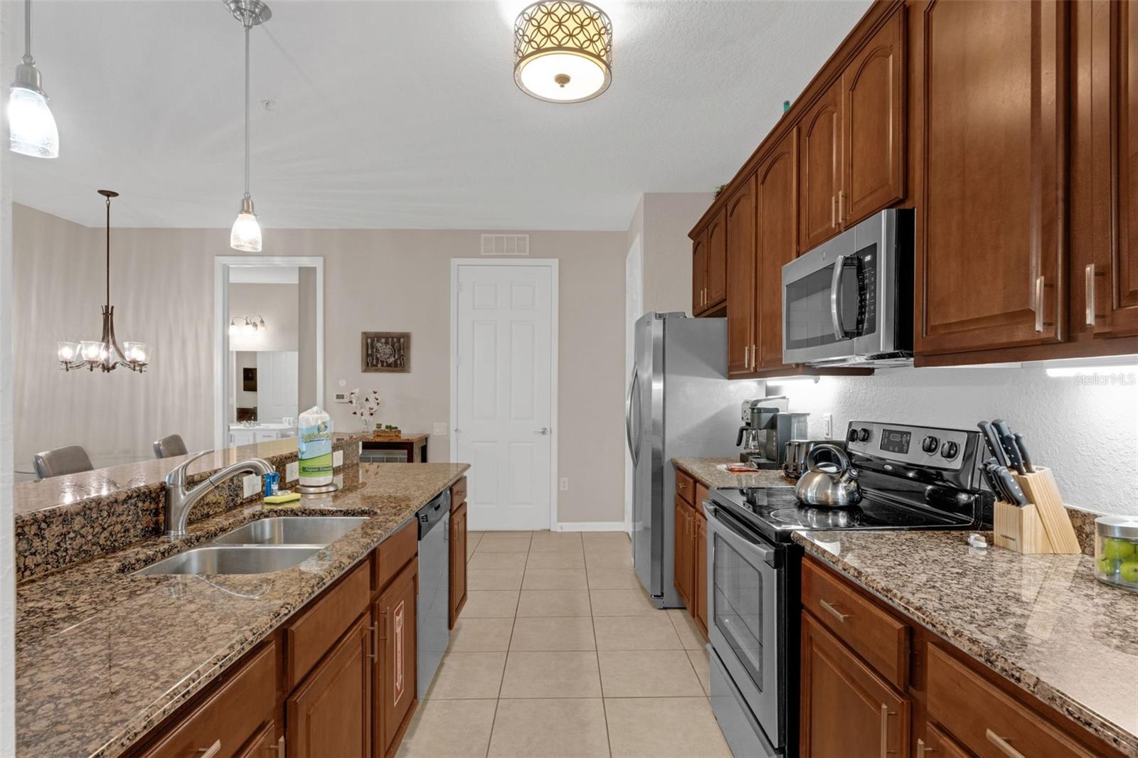 Image 15 of 56 For 4804 Cayview Avenue 20512