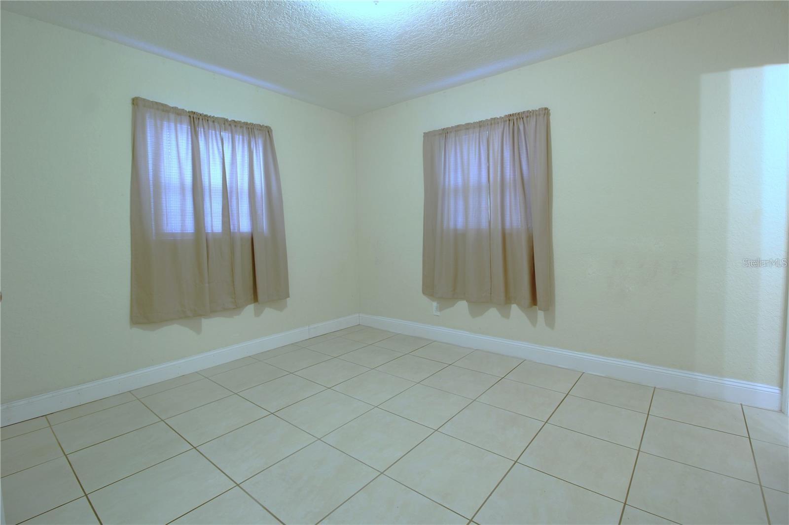 Image 19 of 27 For 5118 Anzio Street