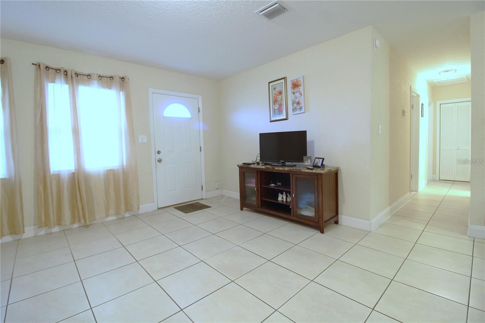 Image 4 of 27 For 5118 Anzio Street