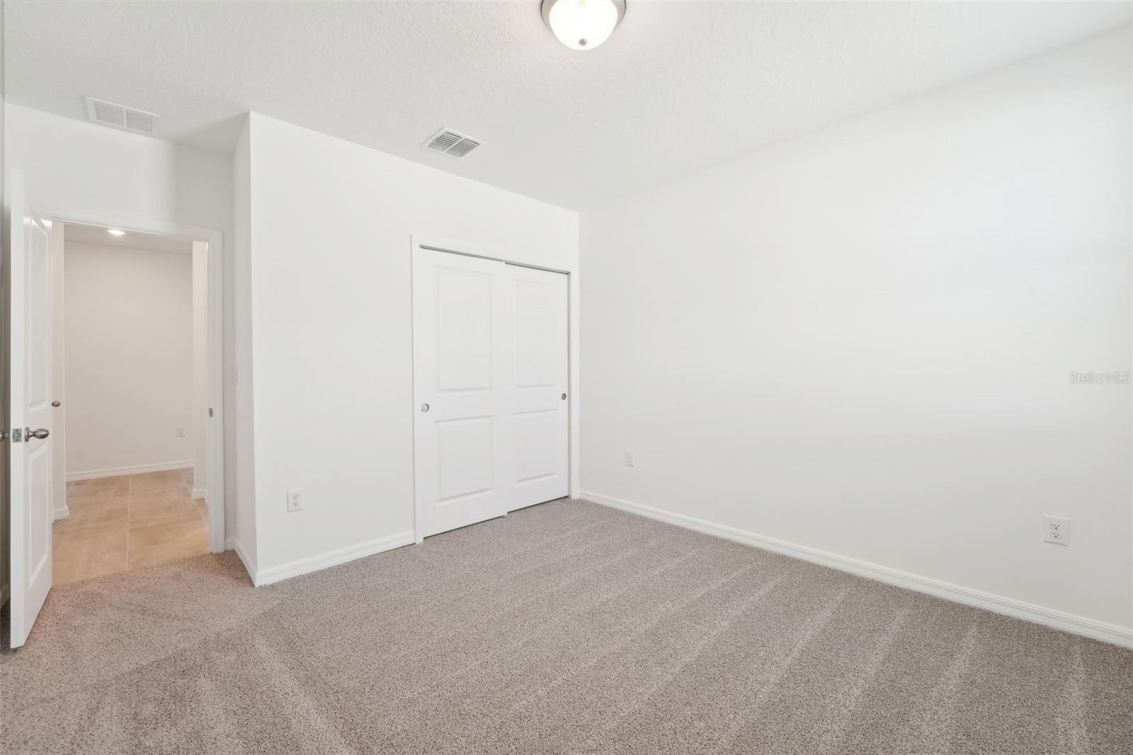 Image 26 of 37 For 1349 Oak Valley Drive