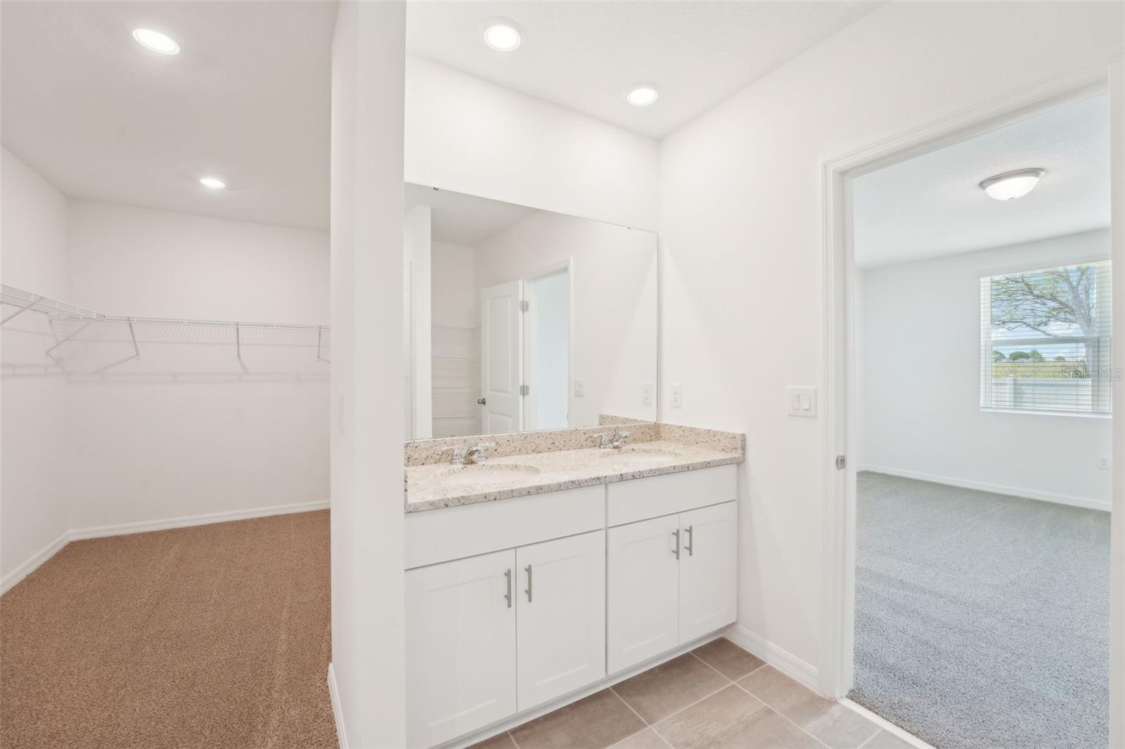 Image 8 of 37 For 1349 Oak Valley Drive