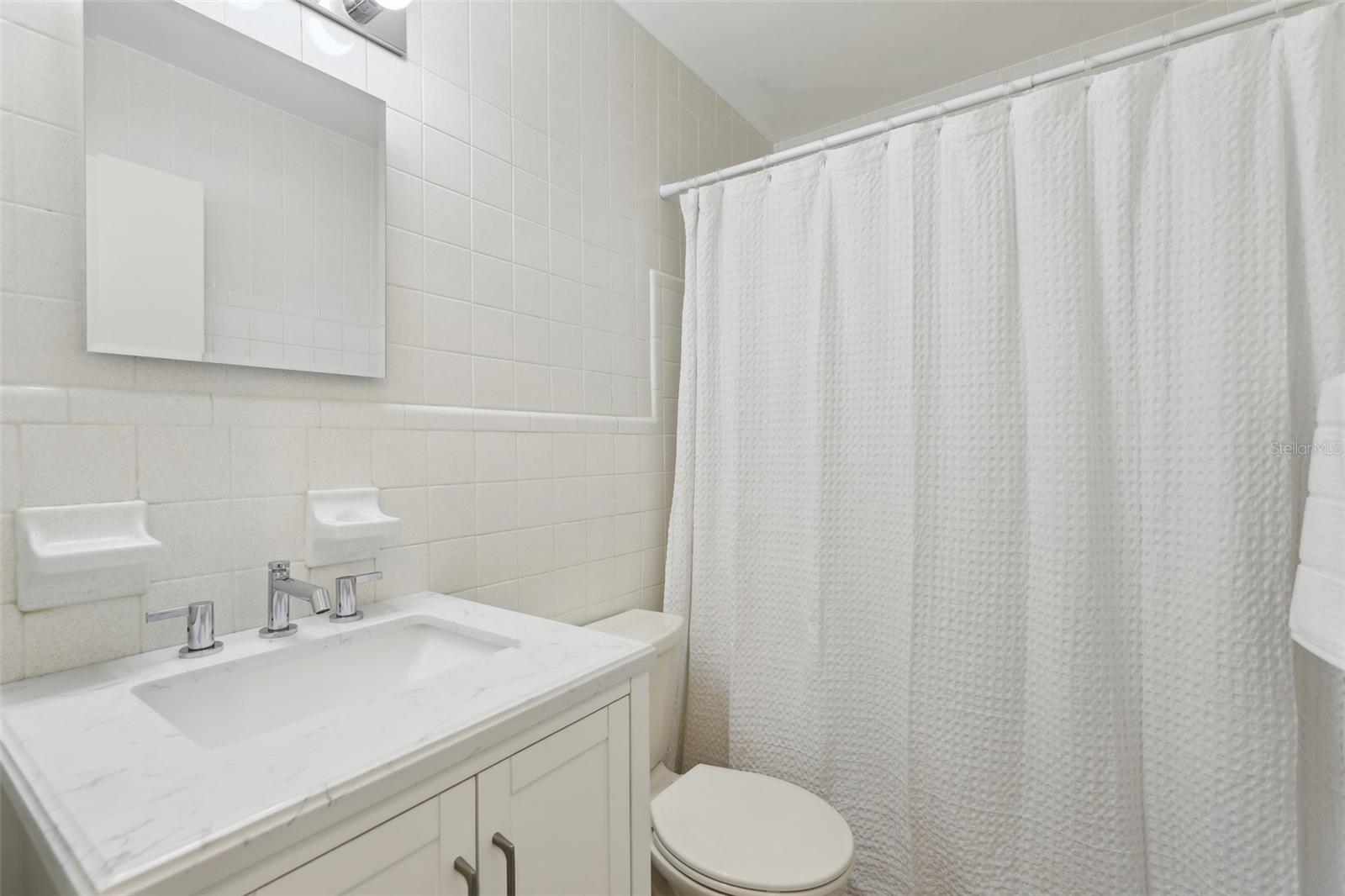 Image 15 of 28 For 1656 Brentlawn Street