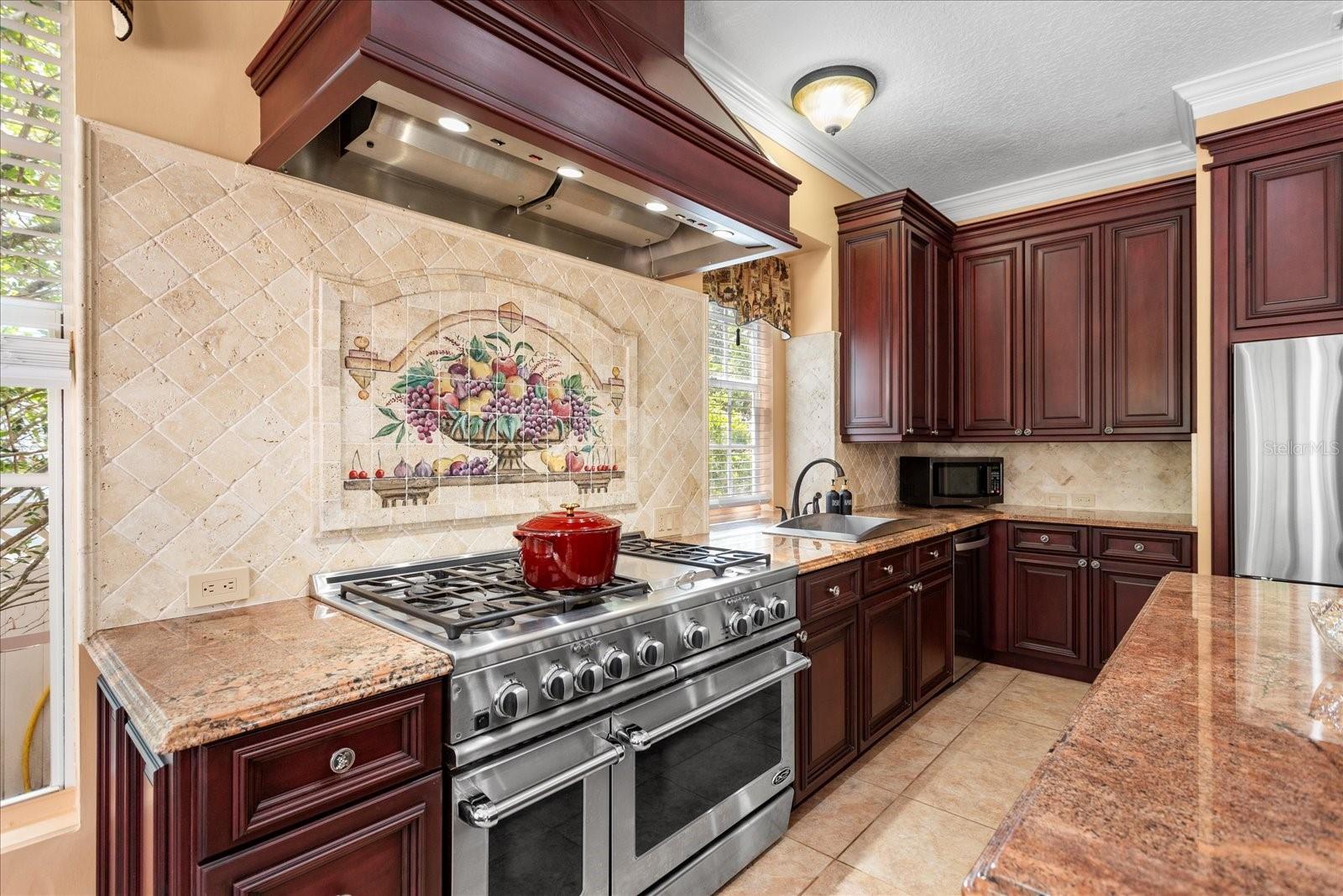Image 11 of 52 For 922 Jasmine Street