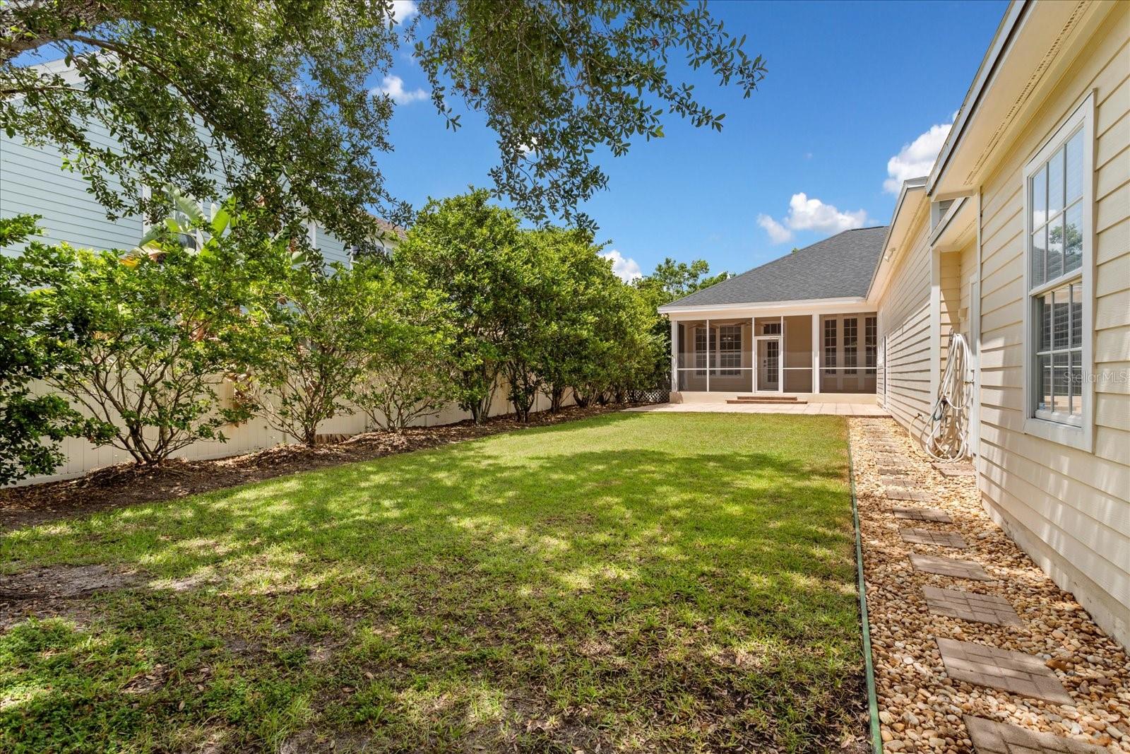 Image 38 of 52 For 922 Jasmine Street