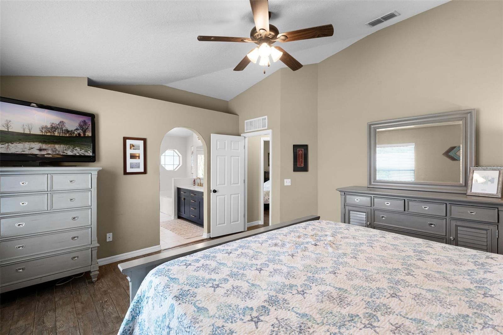 Image 27 of 39 For 1112 Spruce Ridge Court