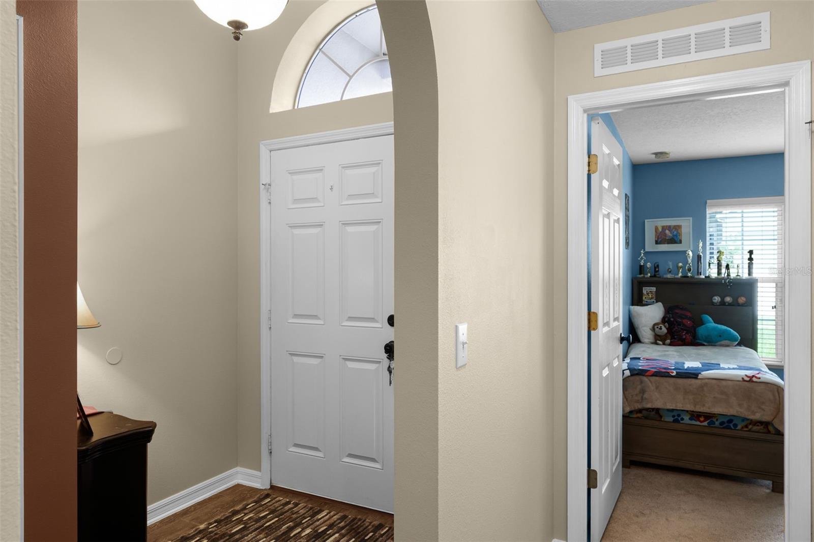 Image 4 of 39 For 1112 Spruce Ridge Court