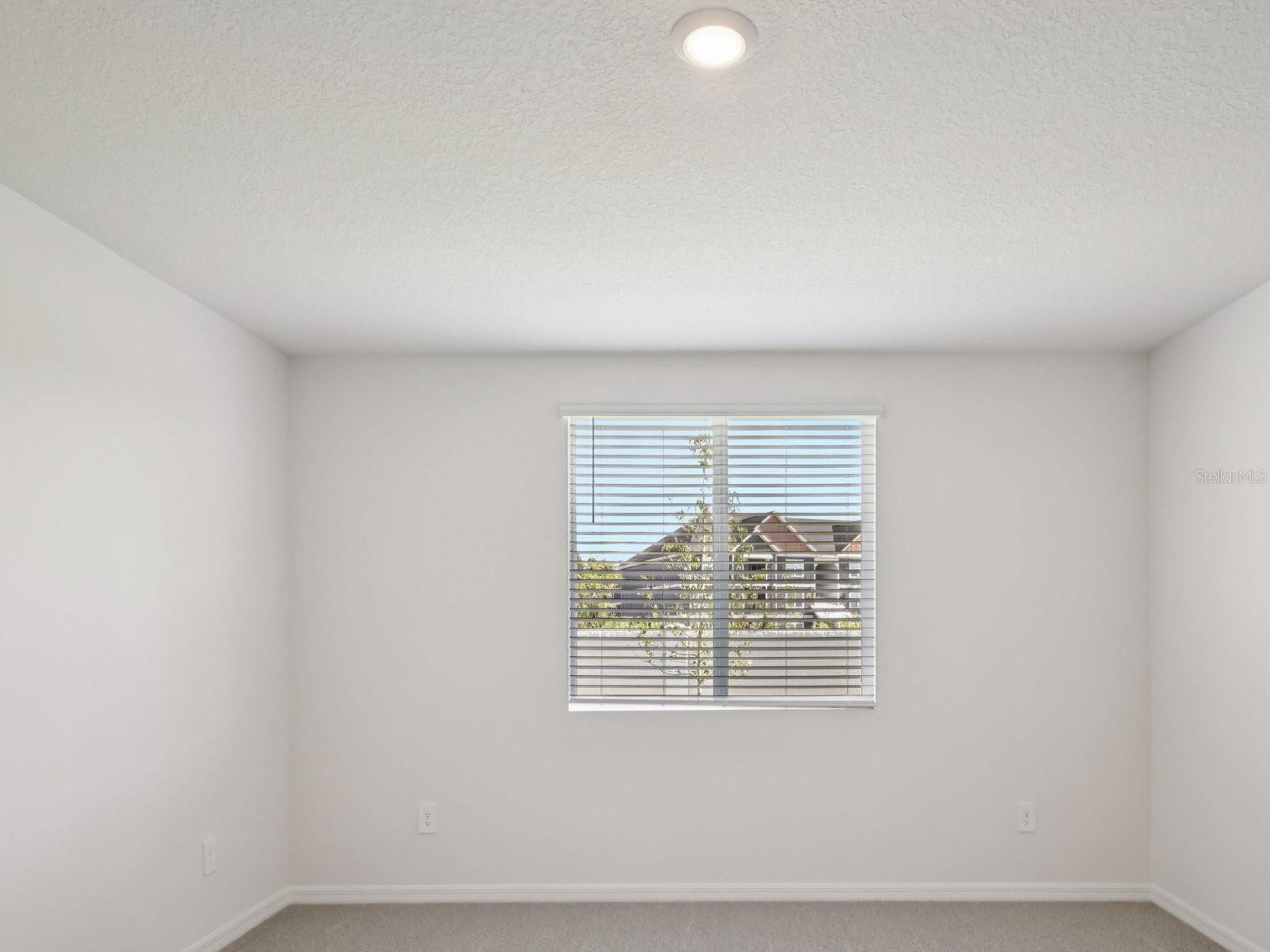 Image 21 of 50 For 2069 Rosewood Drive